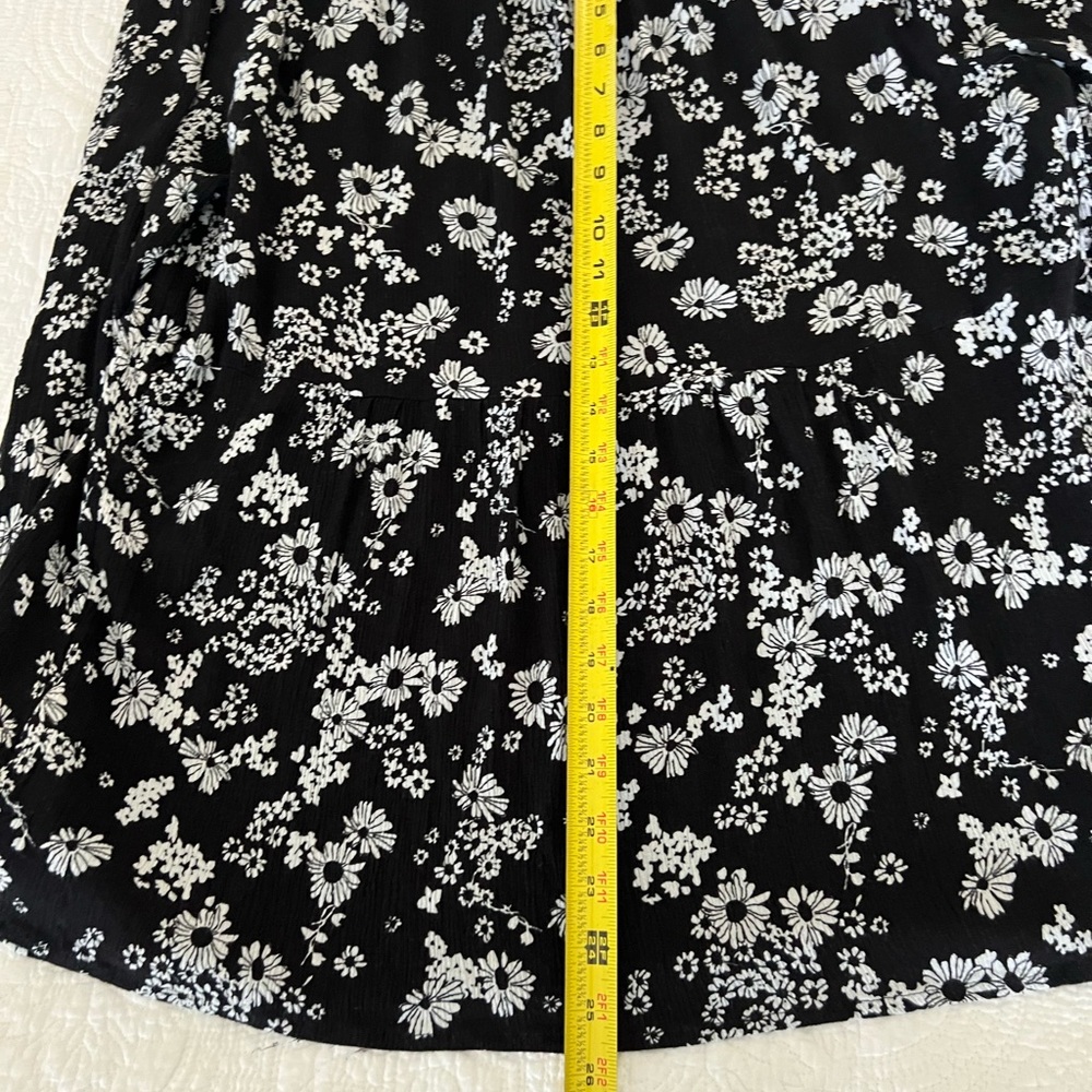 Old Navy Peasant Blouse - Picture 10 of 12